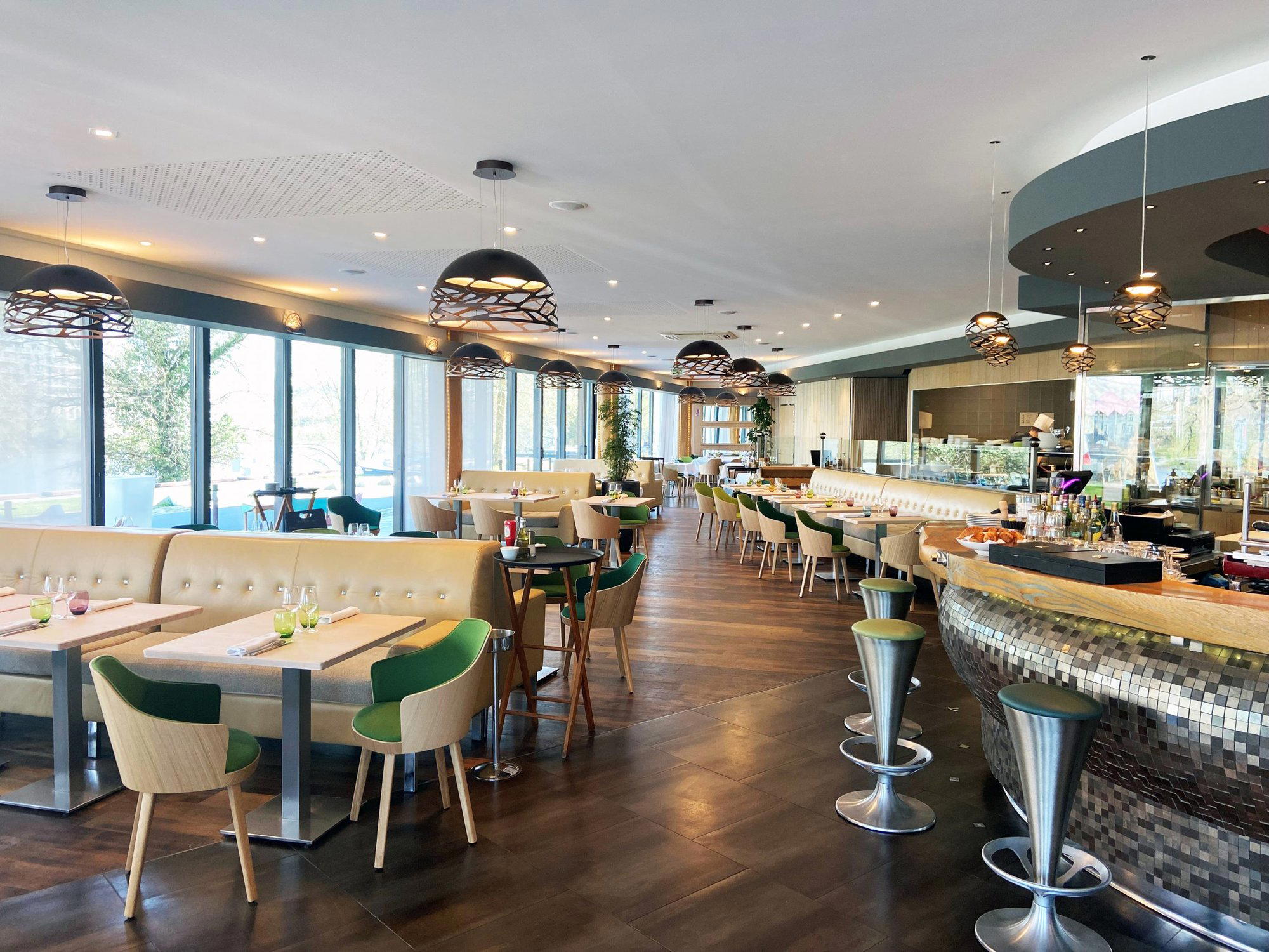 Le 1 restaurant in Nantes, France