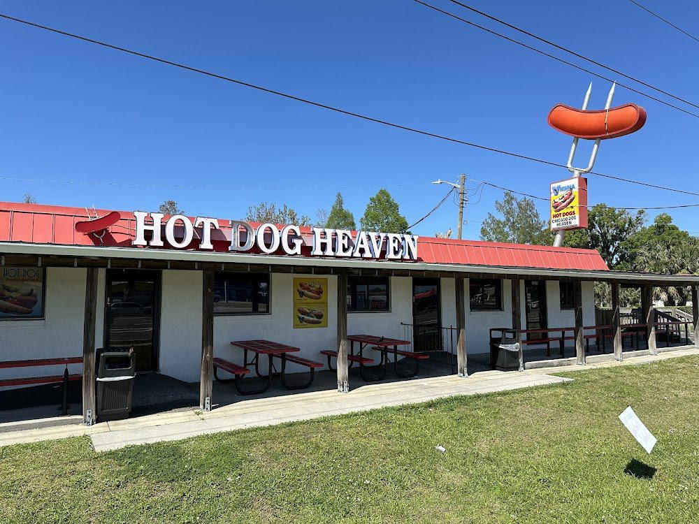 Hot Dog Heaven restaurant in Orlando, United States