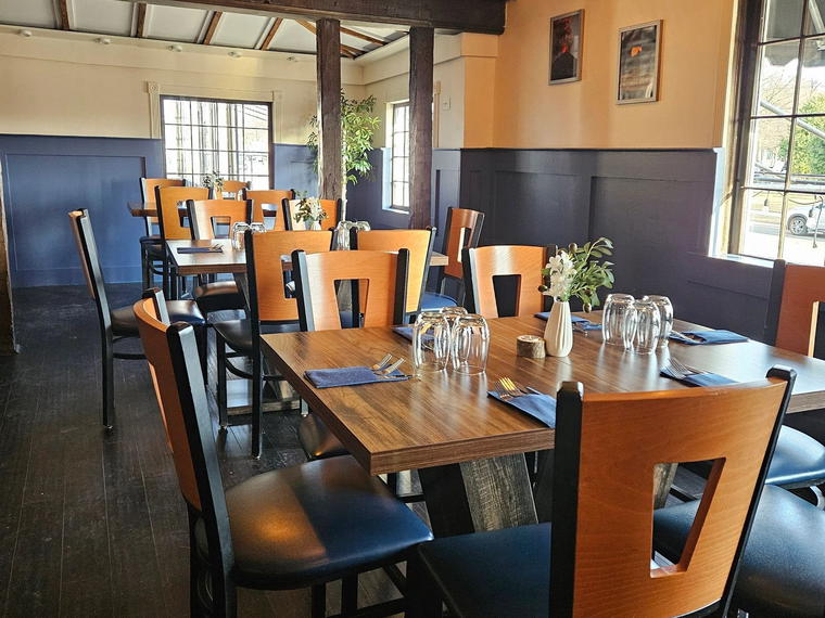 Blue Cave Italian, Lewiston, United States