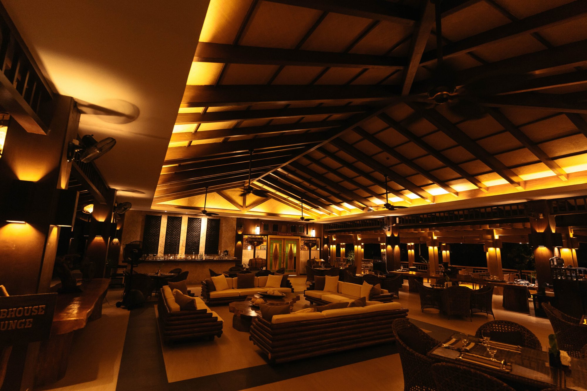 Balesin Dining Room, Restaurant in Polillo
