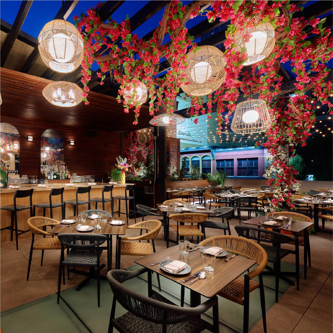 Tanta restaurant in Chicago, United States