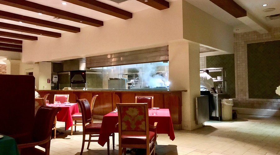 La Cucina Italian Restaurant