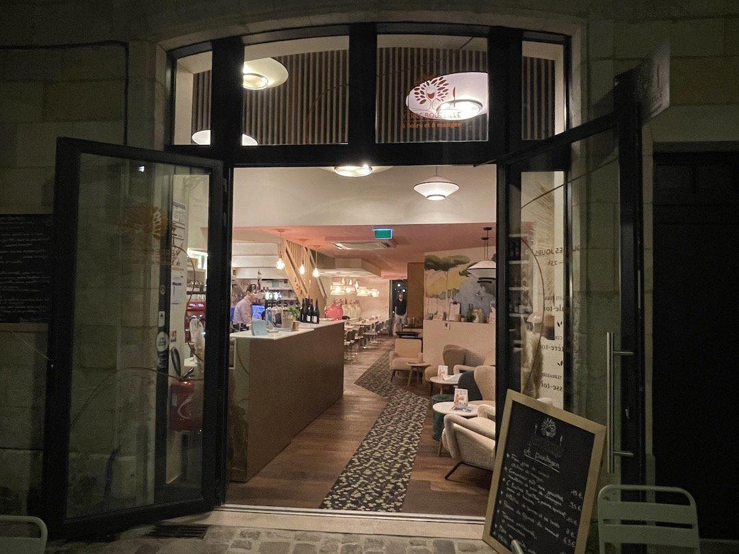 Verre Bouteille restaurant in La Rochelle, France