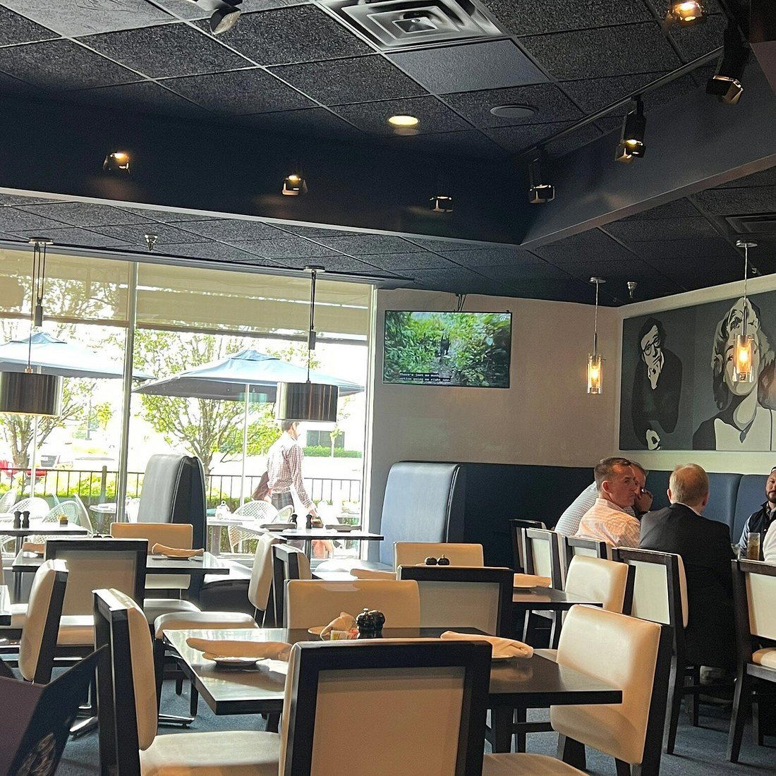 The Stage Deli restaurant in North Farmington, United States