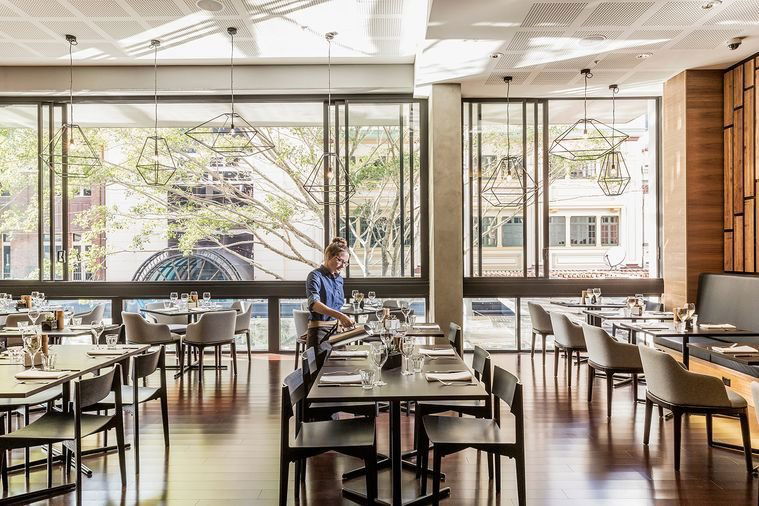 Lennons Restaurant & Bar, Restaurant in Brisbane