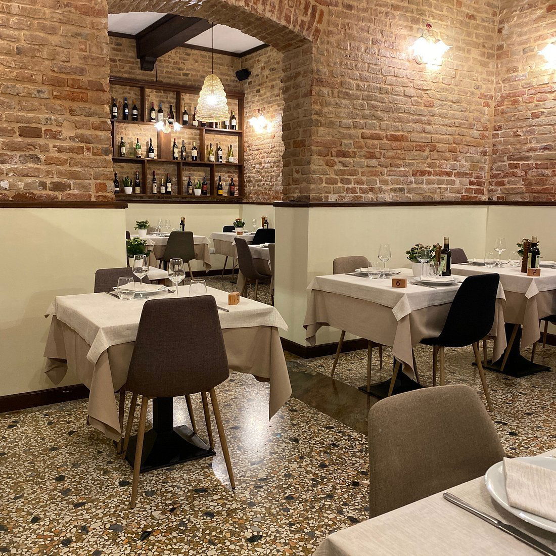 Ristorante da Enzo, Restaurant in Modena
