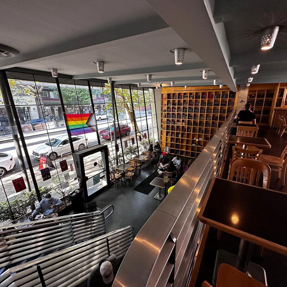 Top Pot Doughnuts restaurant in Seattle, United States