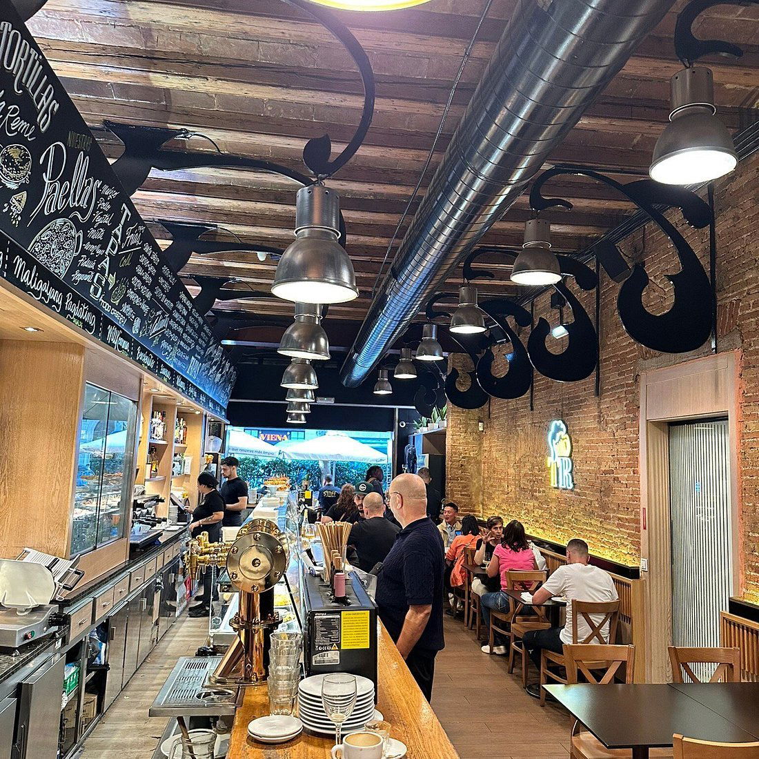 La Taberna De La Ronda, Restaurant in Barcelona
