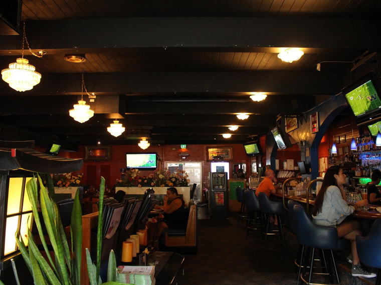Tiffany's, Wailuku, United States