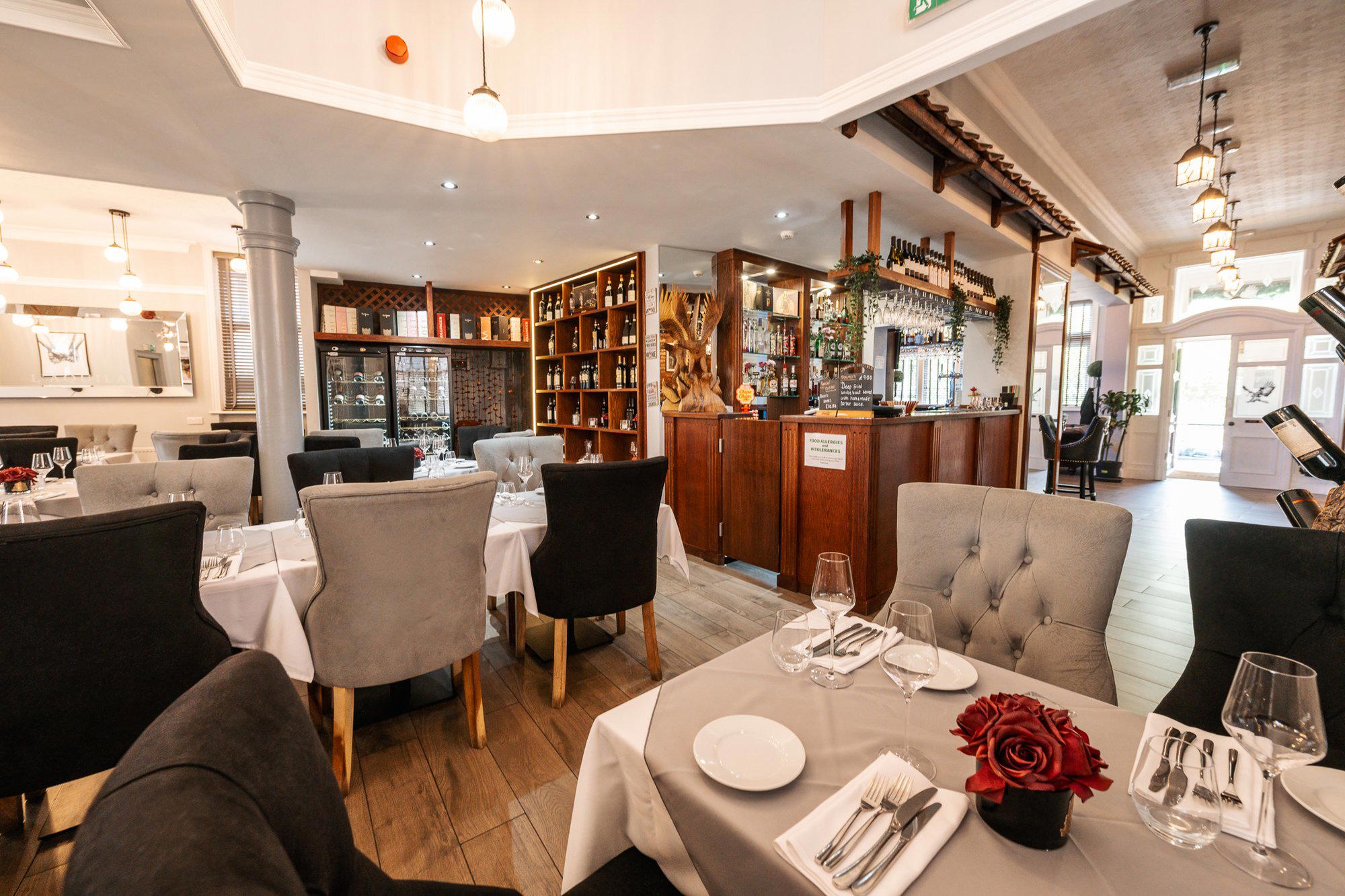 L'Aquila Restaurant restaurant in Manchester, United Kingdom