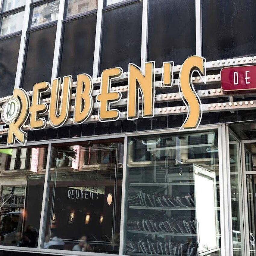 Reuben's Deli restaurant in Montréal, Canada