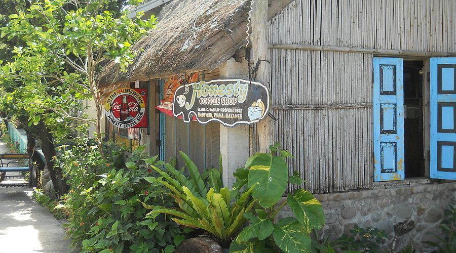 Honesty Coffee Shop, Restaurant in Ivana