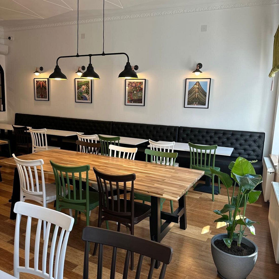K Food, Restaurant in Brasov