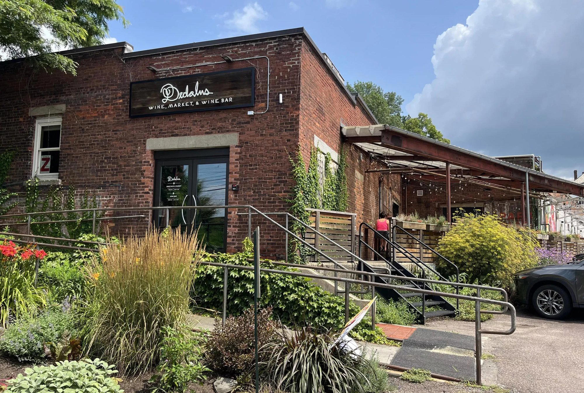 Paradiso Hi-Fi restaurant in Burlington