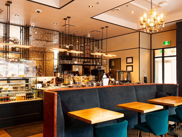 Hutch Cafe, Calgary, Canada