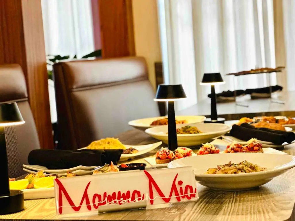 Mamma Mia restaurant in Fullerton, United States