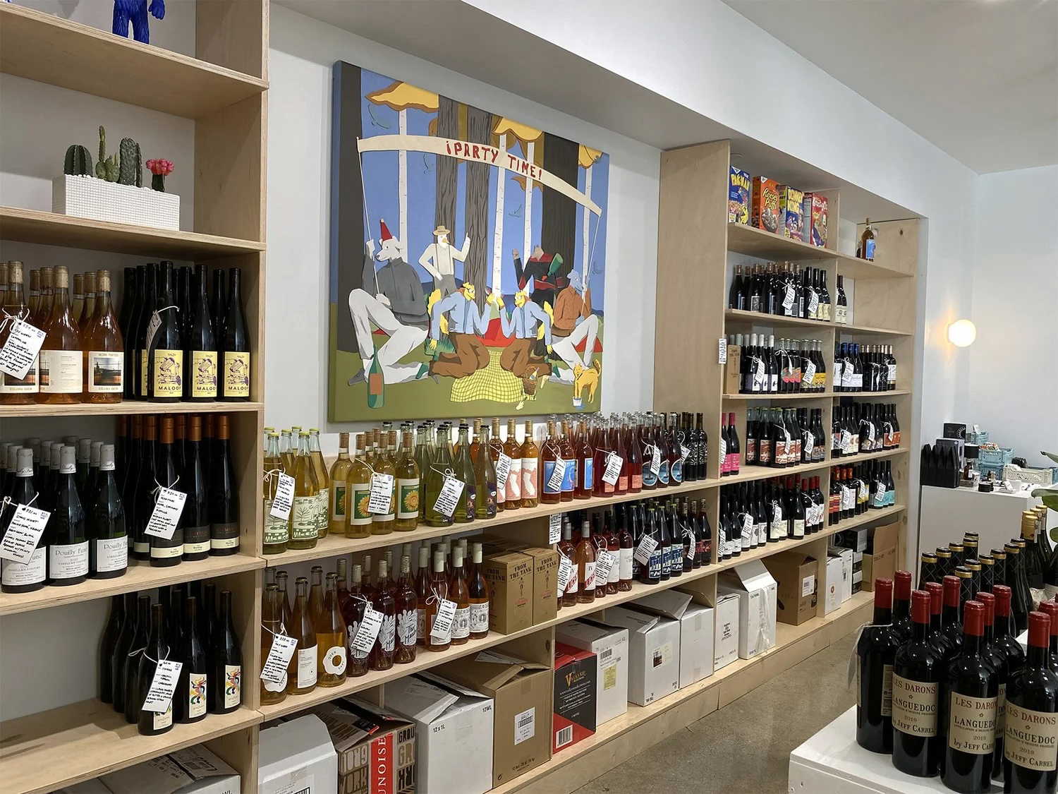 Open Market restaurant in Los Angeles, United States