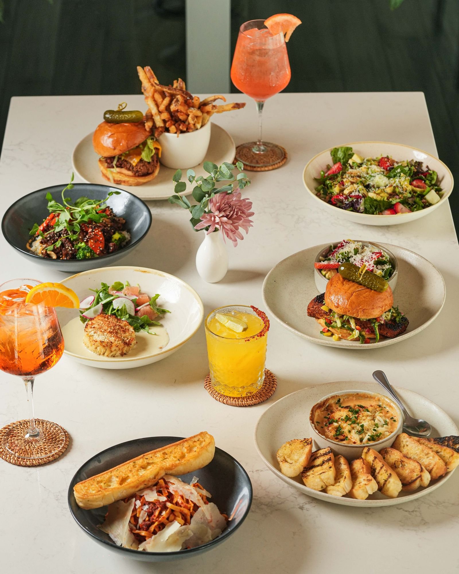 Moxies West Palm Beach, Restaurant in West Palm Beach