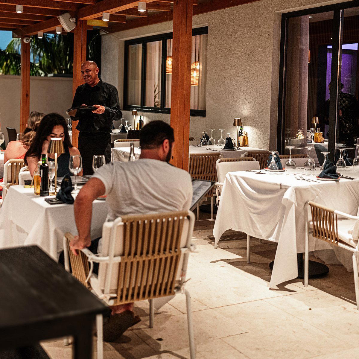 Opus Ocean & Grill restaurant in Noord, Aruba