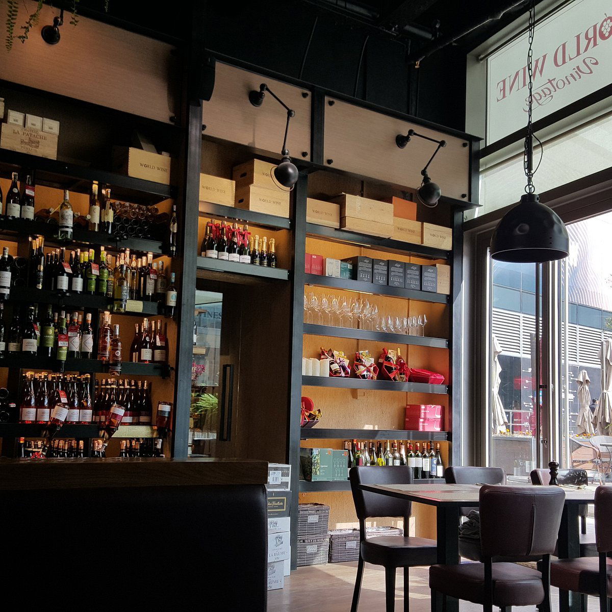 World Wine Vinotage, Restaurant in Ulaanbaatar