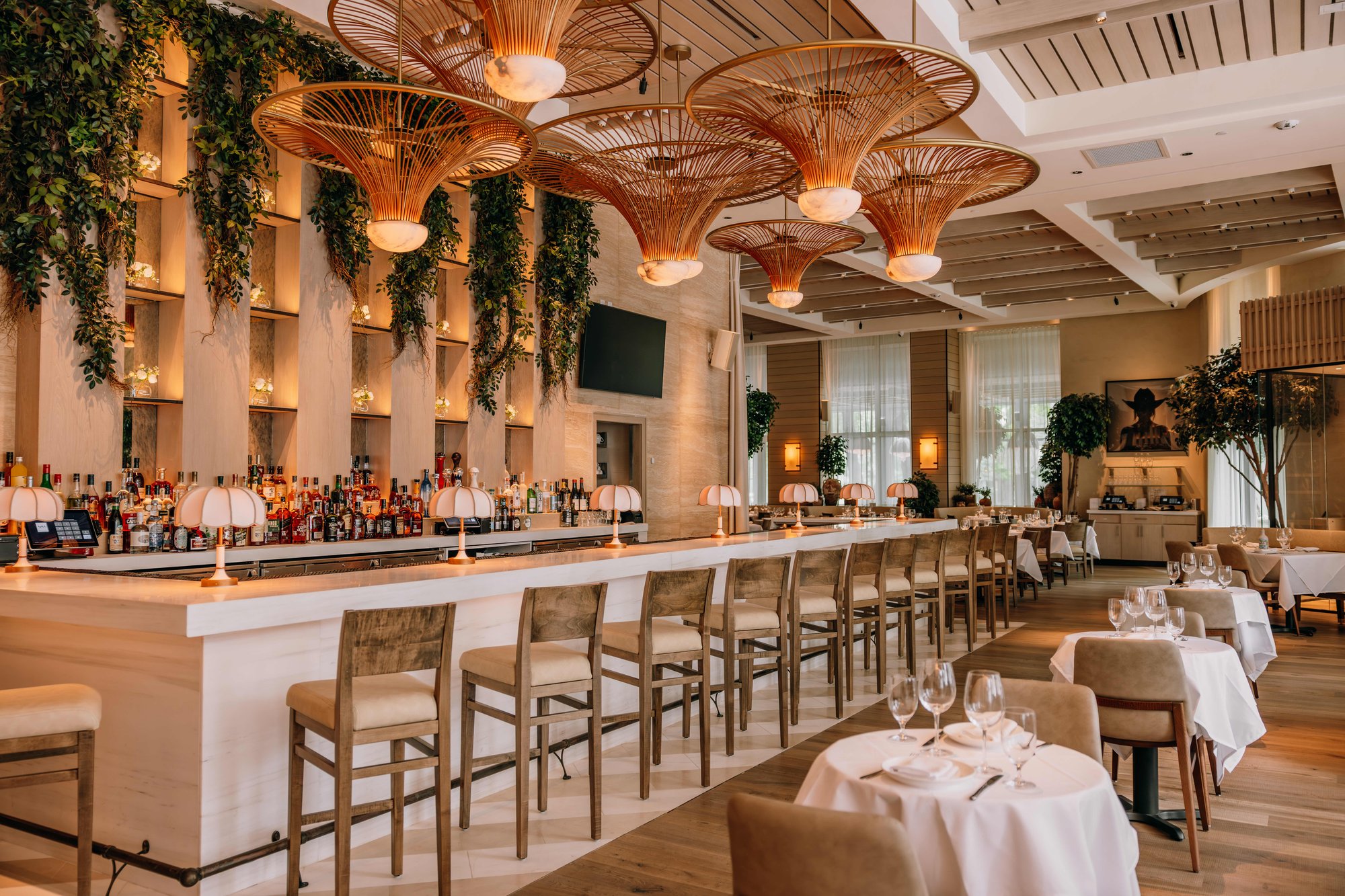 Avra Dallas, Restaurant in Dallas
