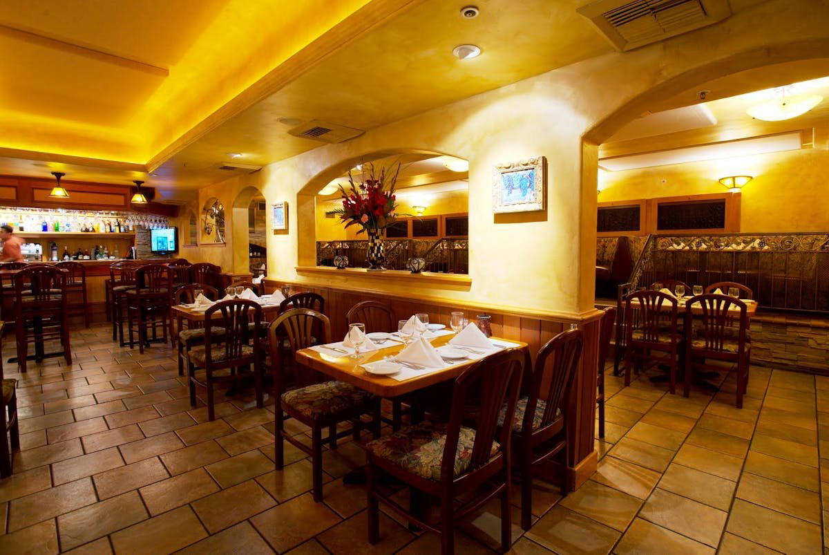 Wine Cellar restaurant in Los Gatos, United States