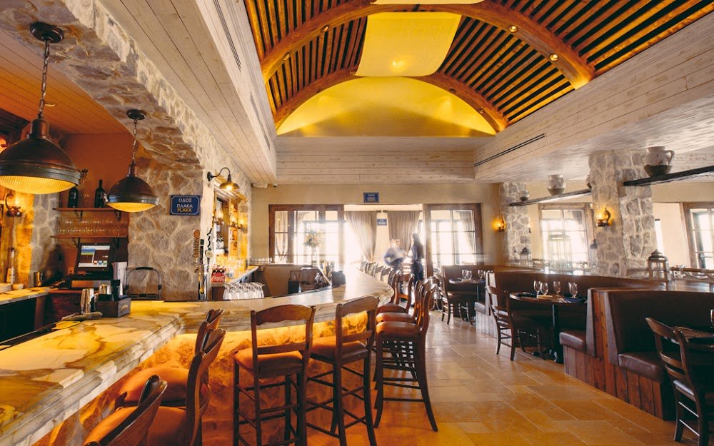 Estia Taverna restaurant in Wayne, United States