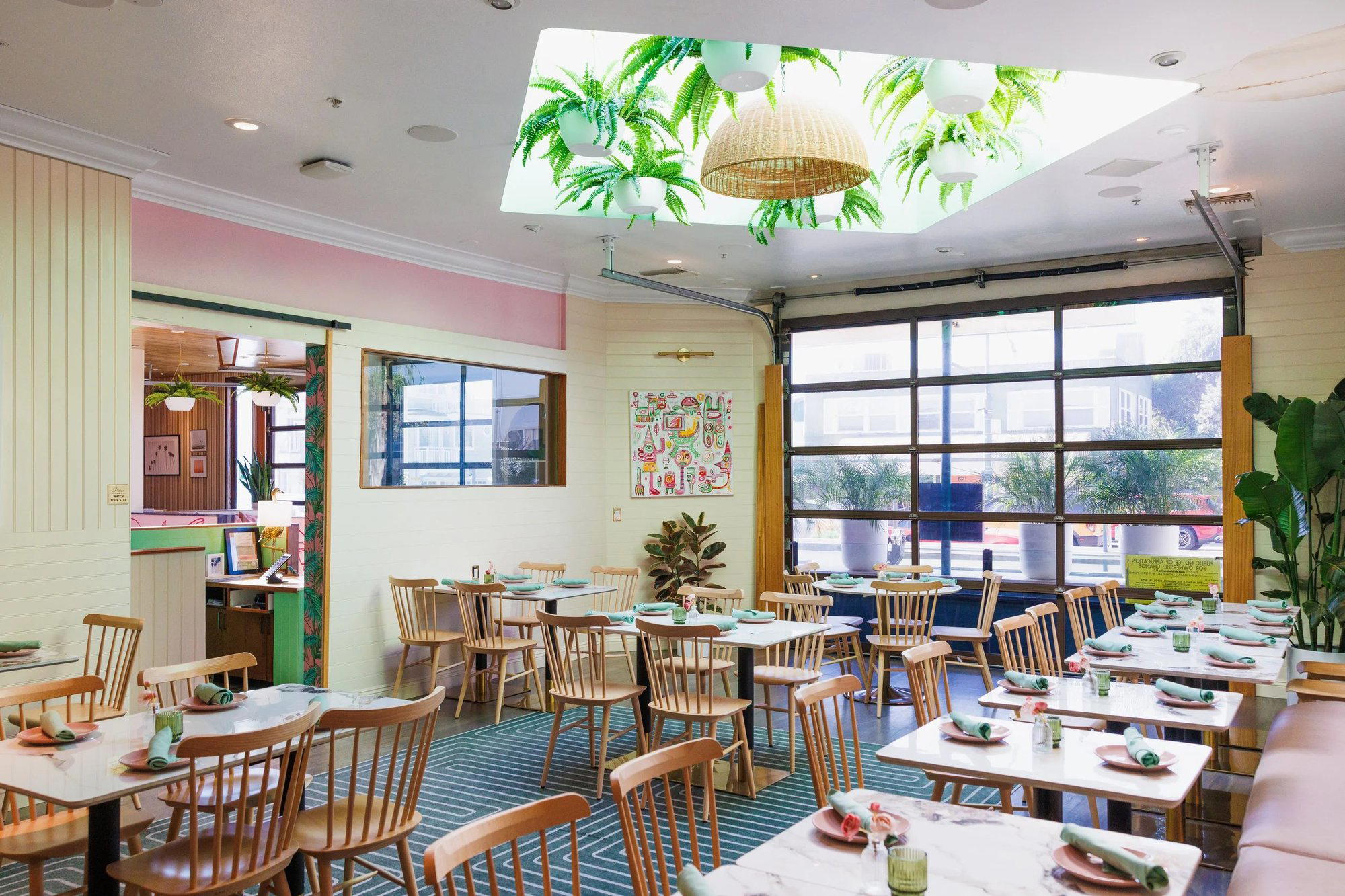 Huddy's restaurant in Redondo Beach, United States