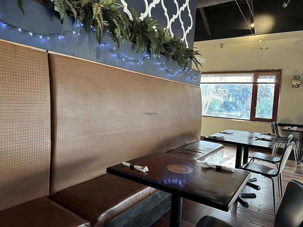 Thai Tanium, Gaithersburg, United States