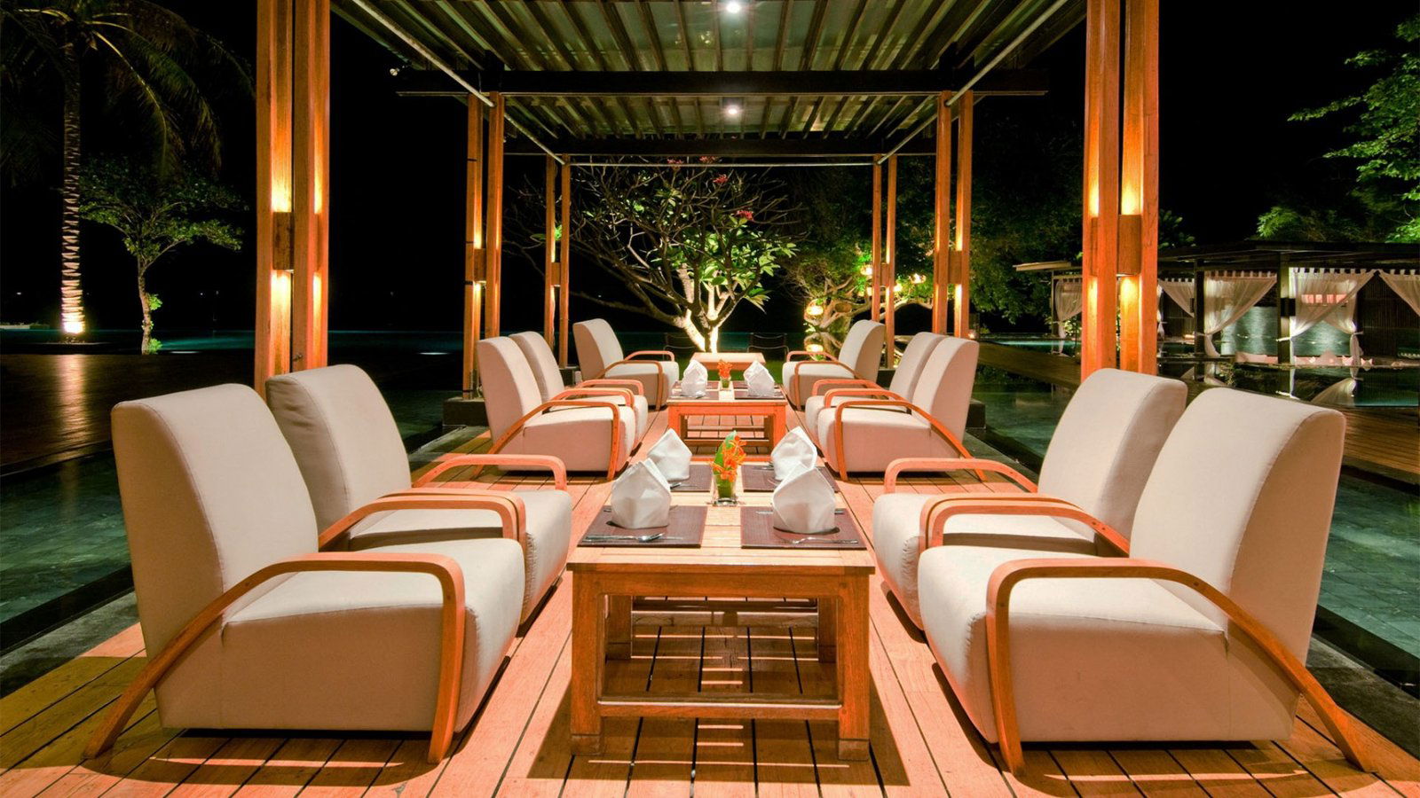 Villazzo | Ocean House, Restaurant in Hua Hin