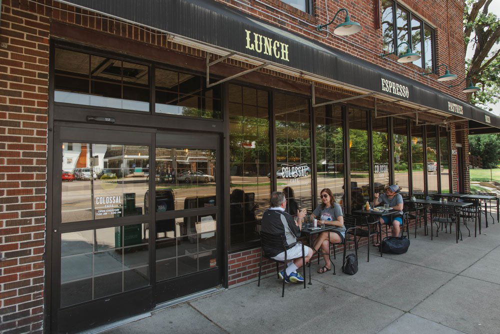 Colossal Cafe, Restaurant in Minneapolis