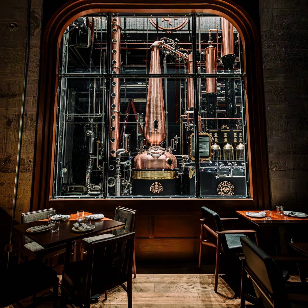 True Wild Distilling, Restaurant in Calgary