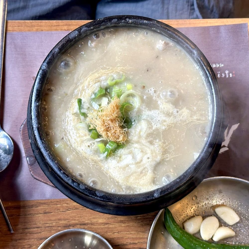 3rd Samgyetang restaurant in Seoul, South Korea