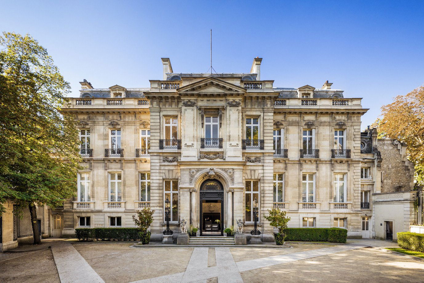 La Baronne, Restaurant in Paris