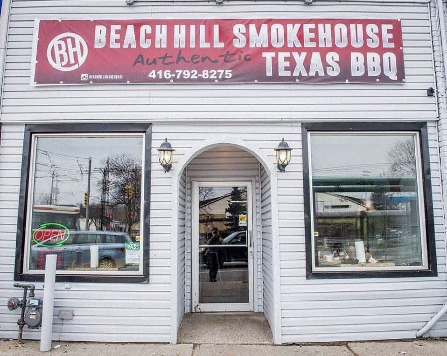 Beach Hill Smokehouse, Restaurant in Toronto