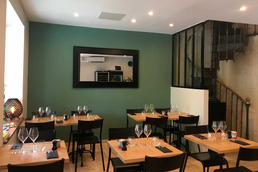 L'Ami Provençal restaurant in Fontvieille, France