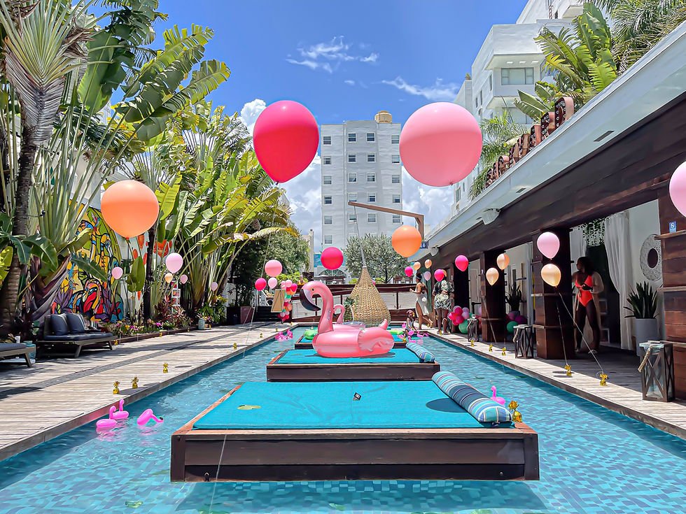 Backyard Miami, Restaurant in Miami Beach