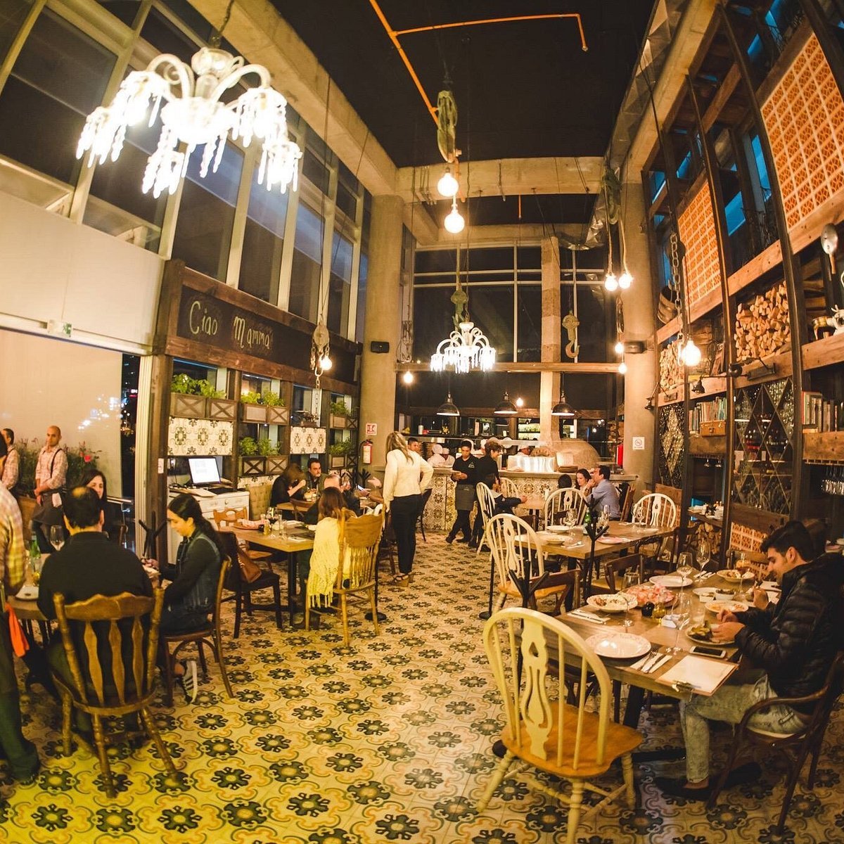 Ciao Mamma, Restaurant in Huixquilucan