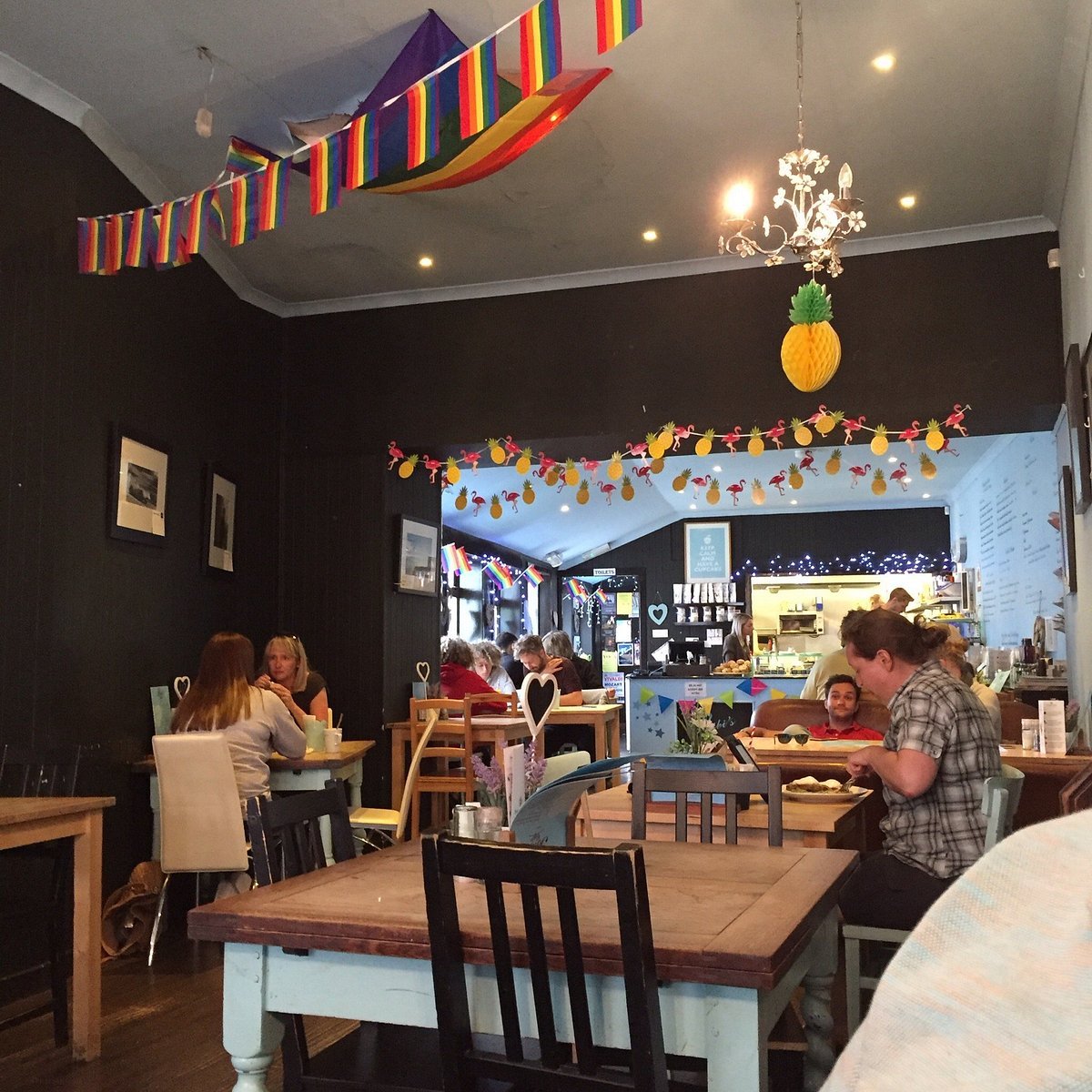 Bibi's Cafe