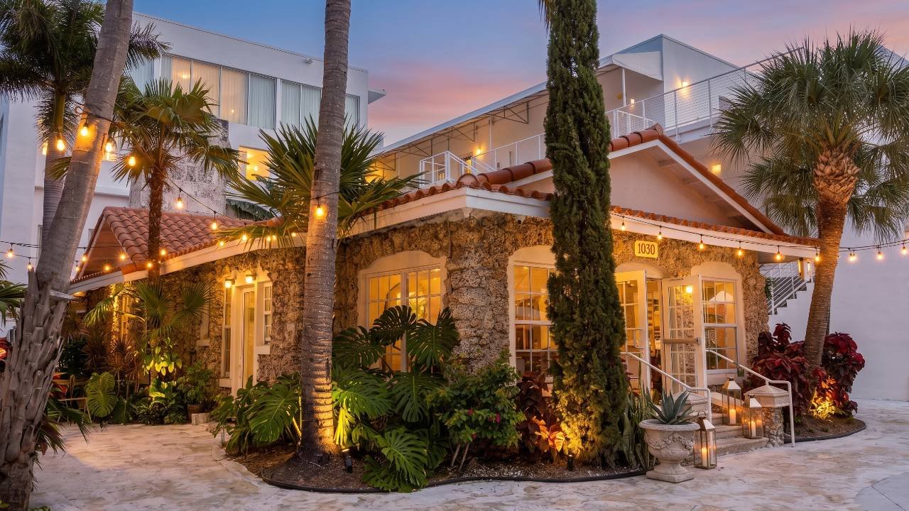 La Terraza Nicabanos, Restaurant in Miami Beach