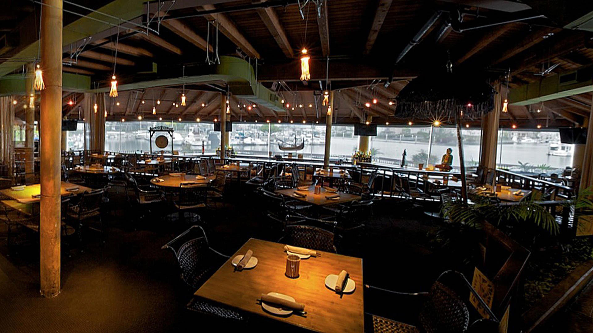 Tantalum restaurant in Long Beach, United States