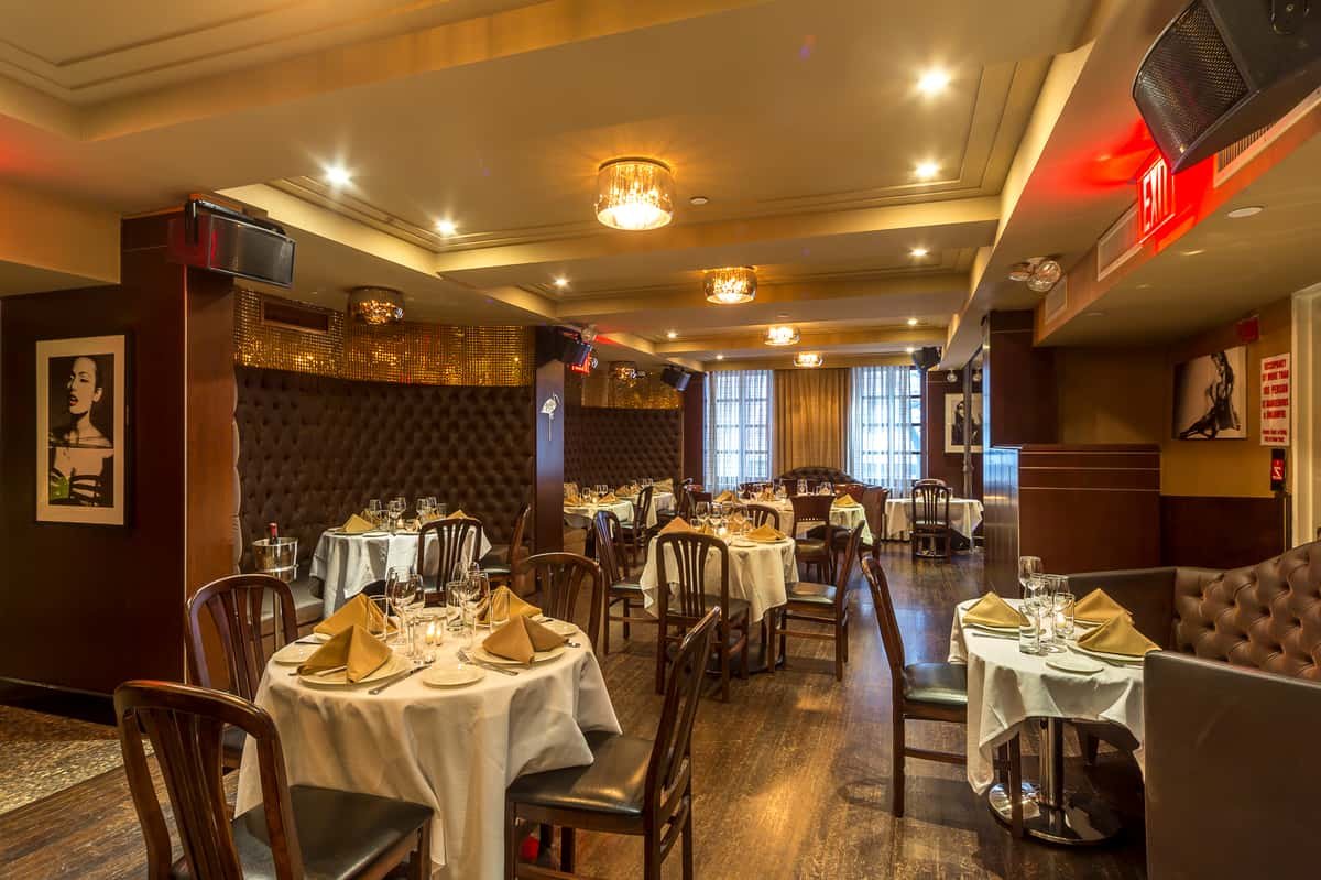 Empire Burger House restaurant in New York City, United States