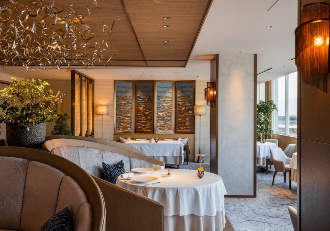 Dominique Bouchet Le RESTAURANT restaurant in Kyoto, Japan