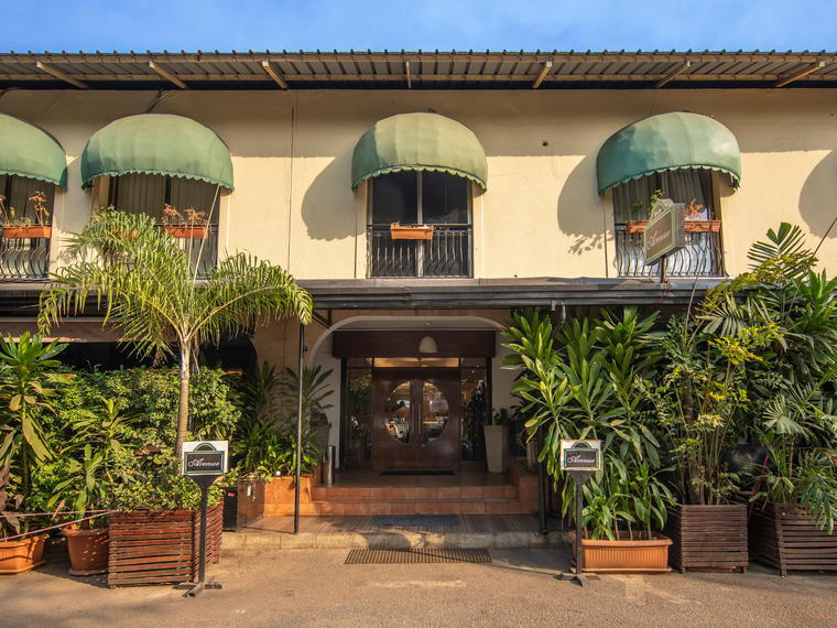 Restaurant L'adresse, Conakry, Guinea