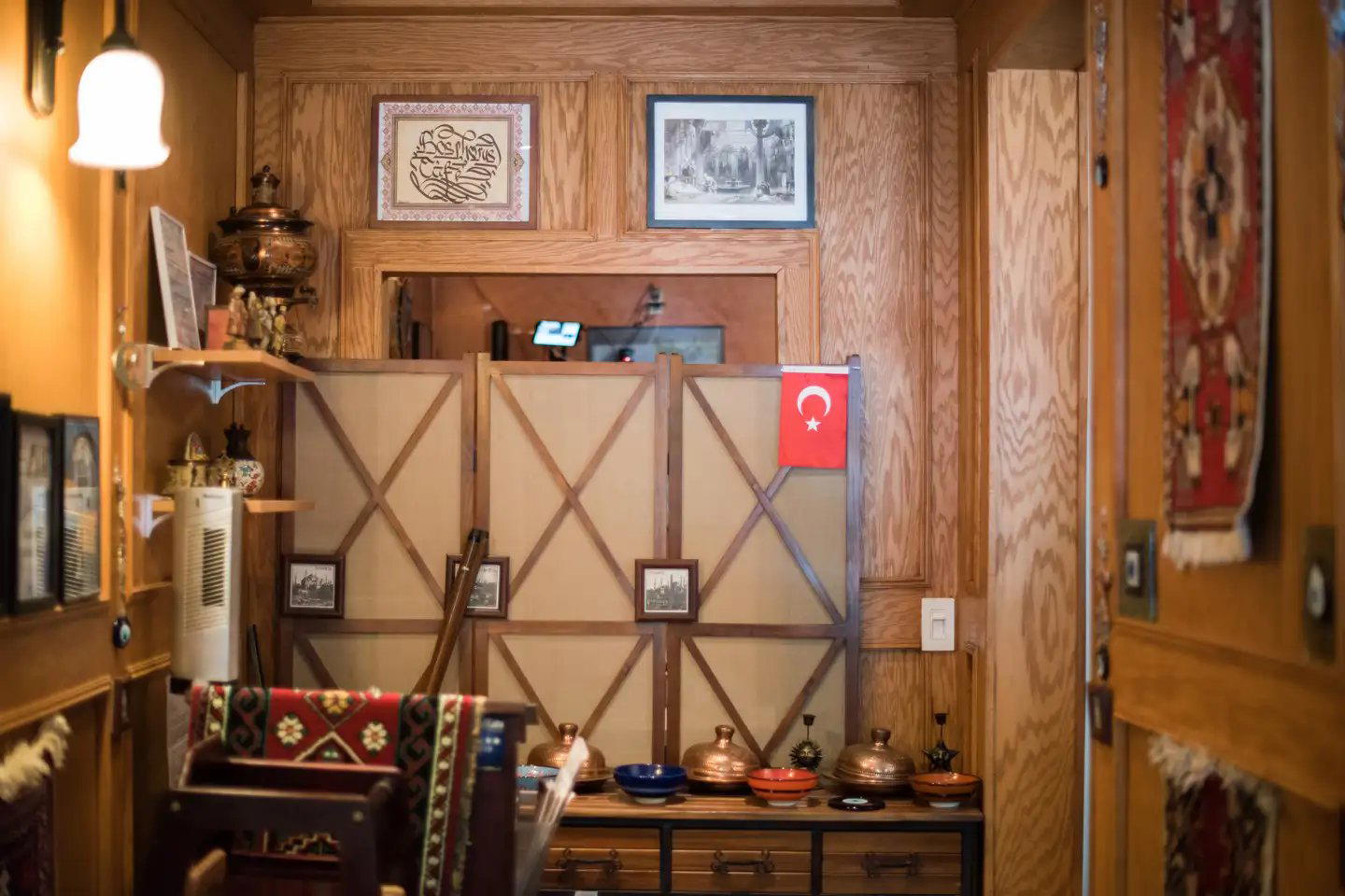 Bosphorus Café restaurant in Indianapolis, United States