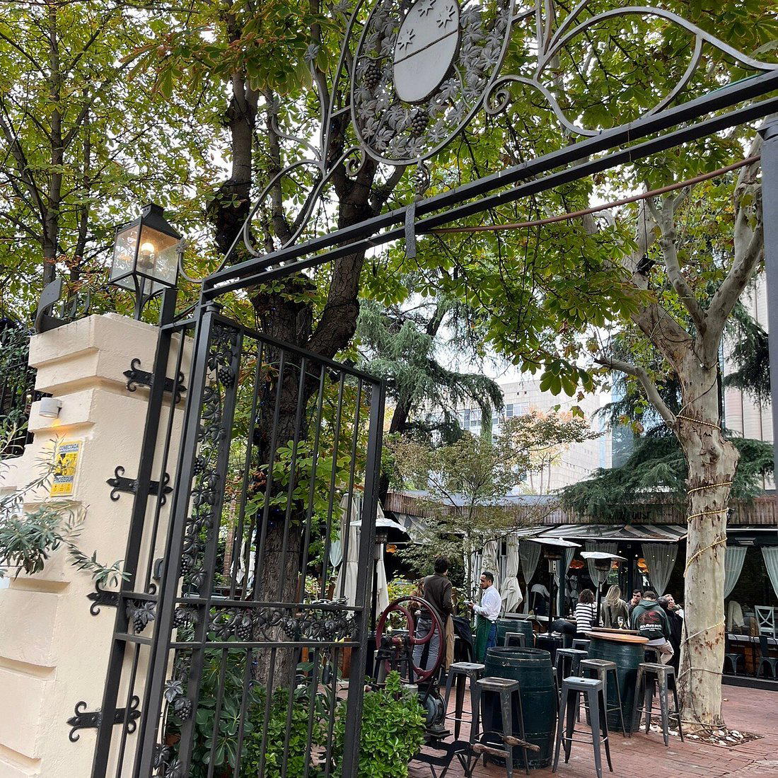 Warehouse restaurant in Madrid, Spain