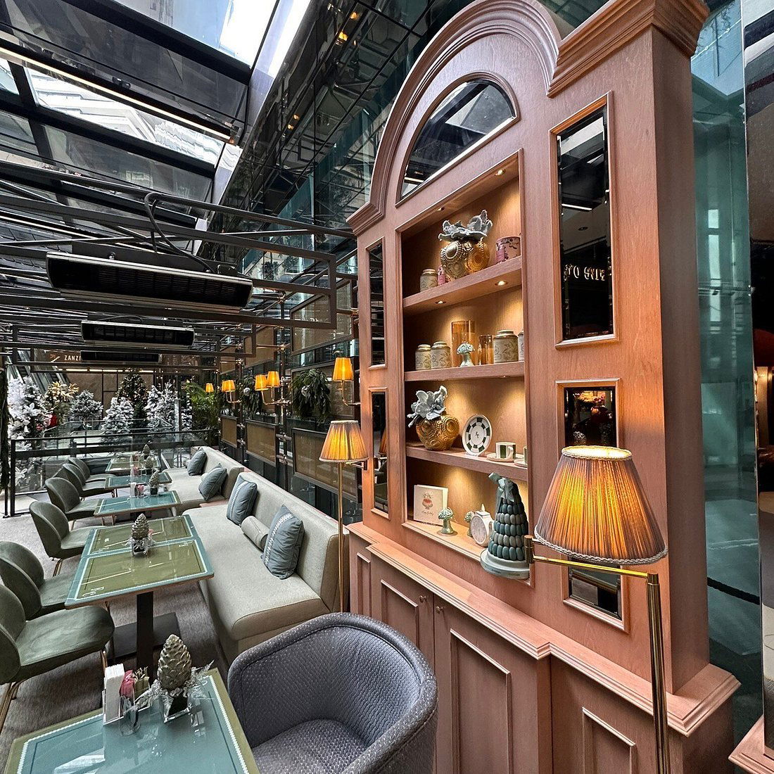 Five O’Clock, Restaurant in Istanbul