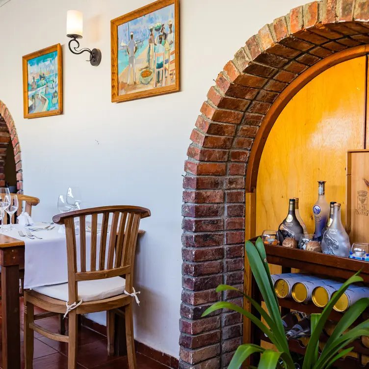Malmok Bar & Grill, Restaurant in Noord
