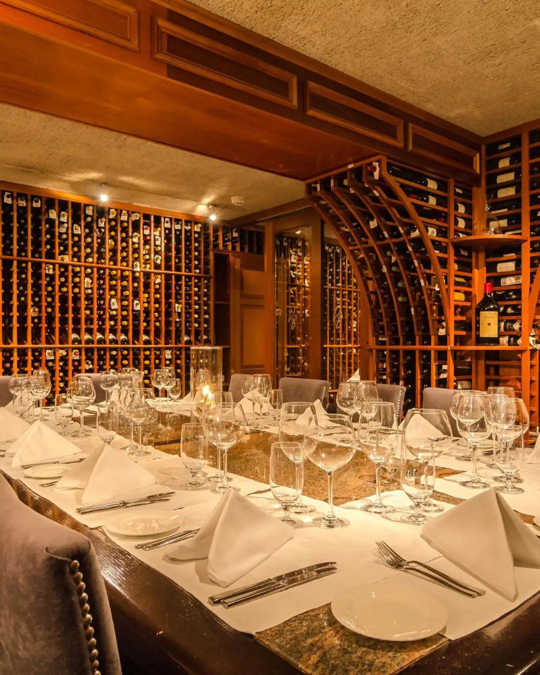 Valbella, Restaurant in Riverside