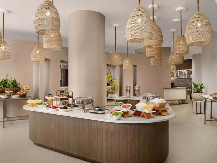 Azzurro Restaurant, Sunny Isles Beach, United States
